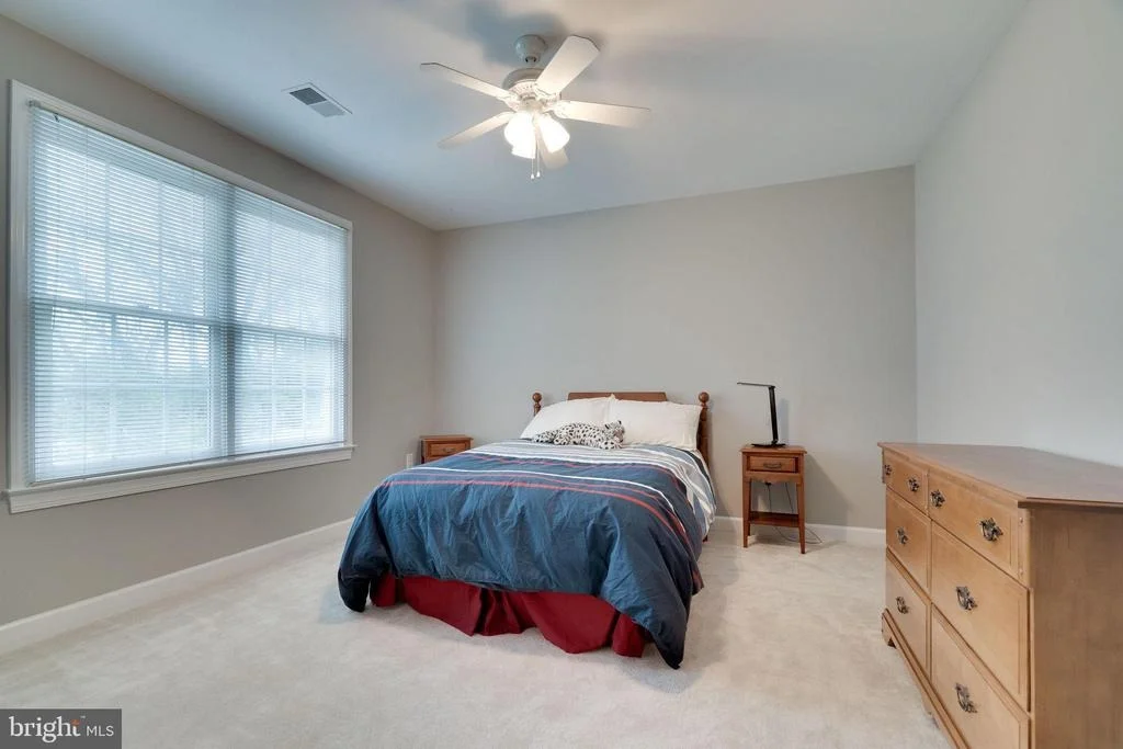 Photo of 9827 FIVE OAKS ROAD