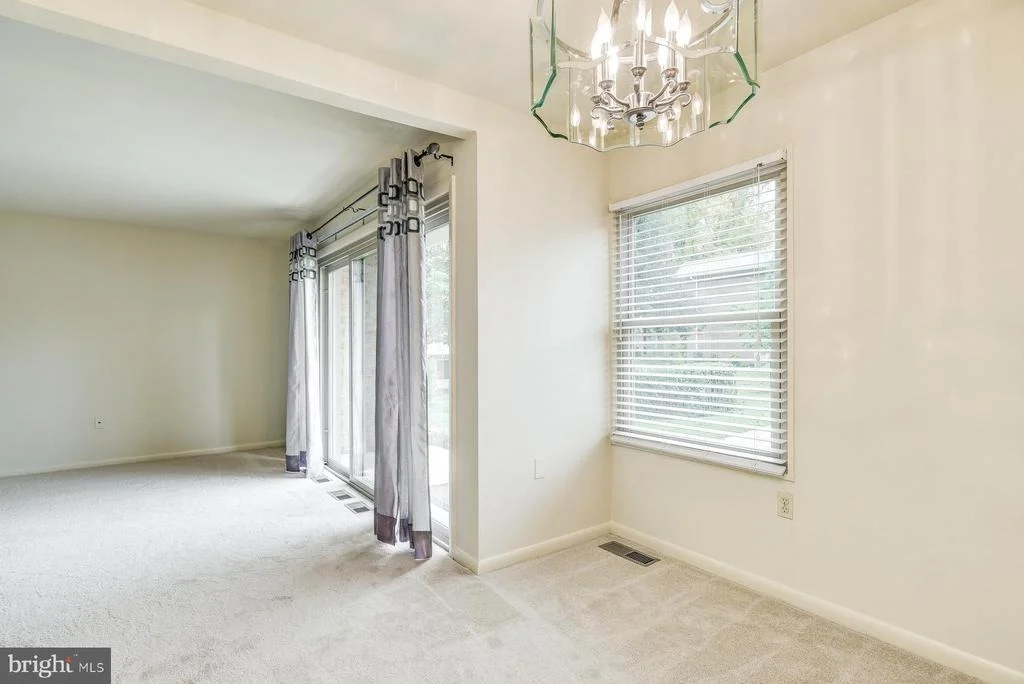 Photo of Unit 82F at 3632 GLENEAGLES DRIVE