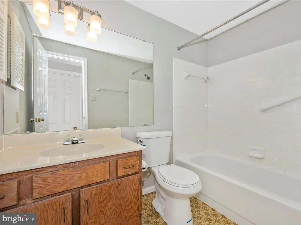 Photo of 802 POINTER RIDGE DRIVE