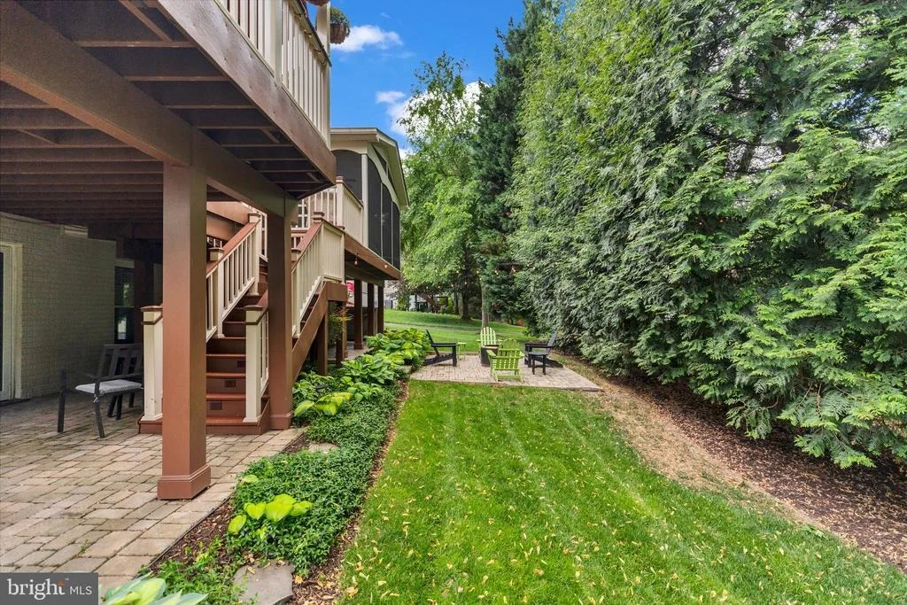 Photo of 8323 ARGENT CIRCLE