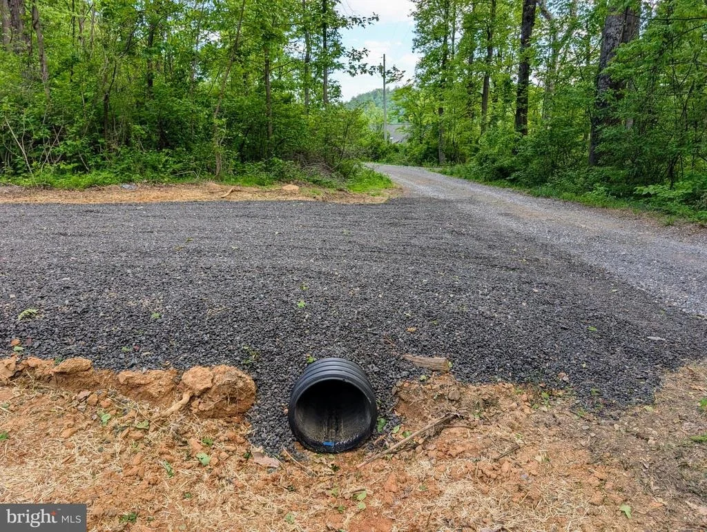 Photo of 3964 HIDDEN VALLEY LANE