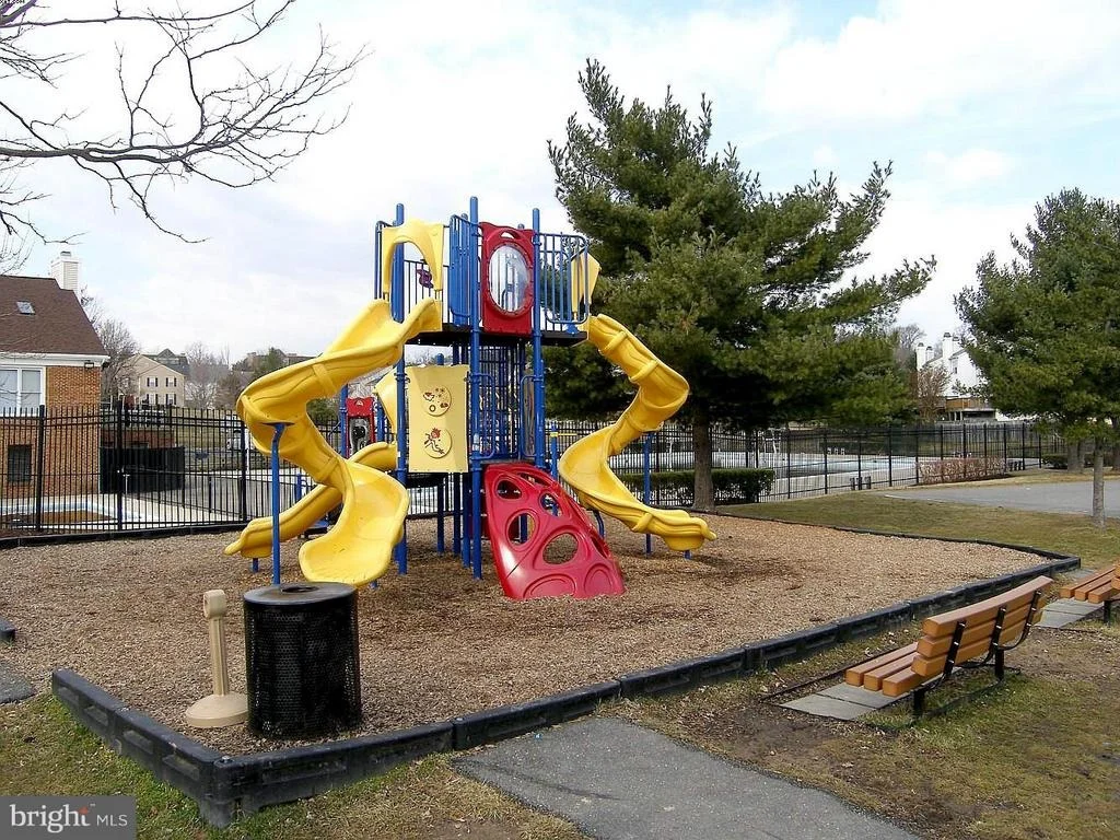 Photo of Unit B at 14906 MC KISSON COURT