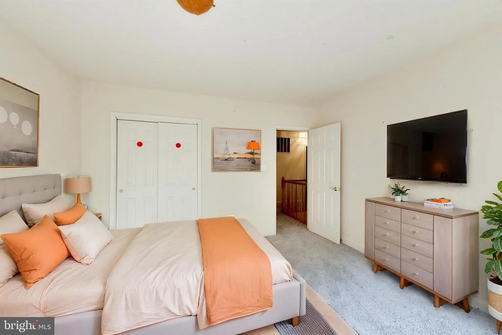 Photo of 6228 GARDEN ROAD