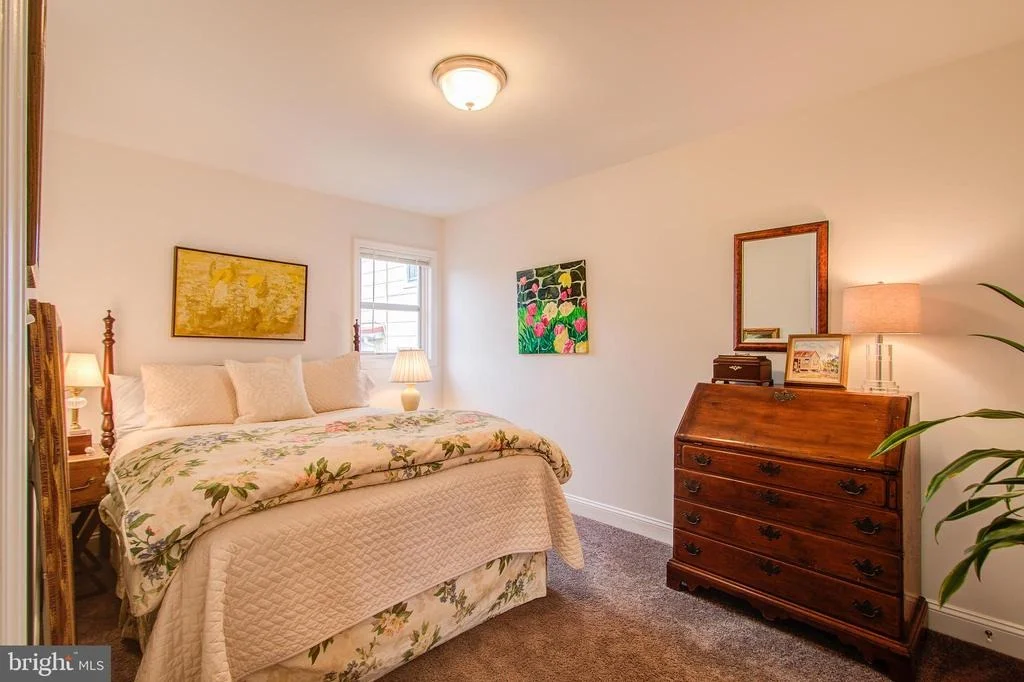 Photo of 82 CONDUIT STREET