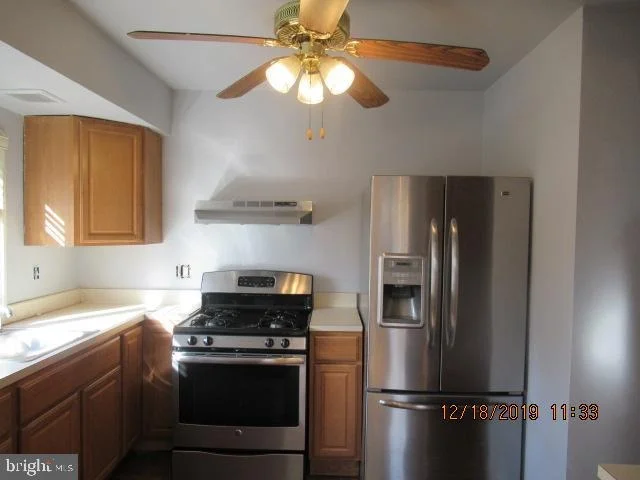 Photo of 1801 GLENPARK DRIVE