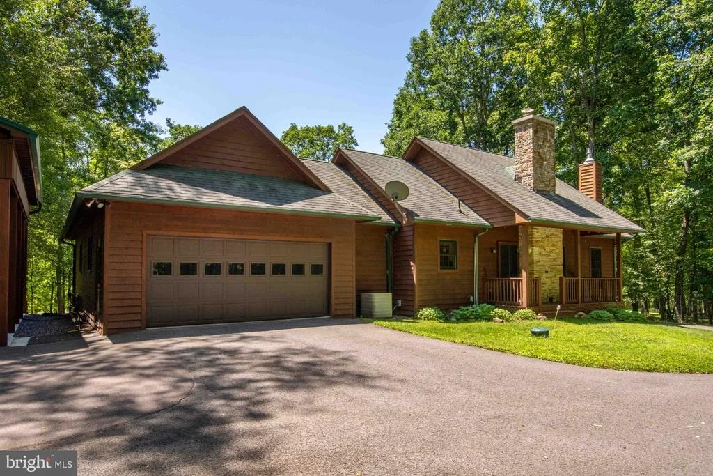 Photo of 355 MARKWOOD DRIVE