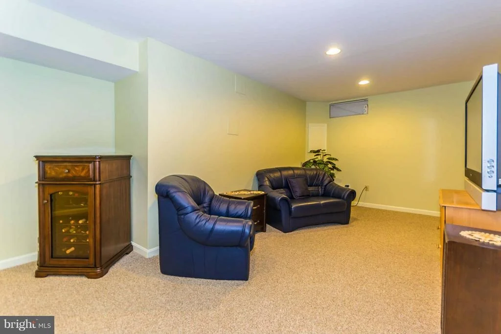 Photo of 7845 CROSSBAY DRIVE