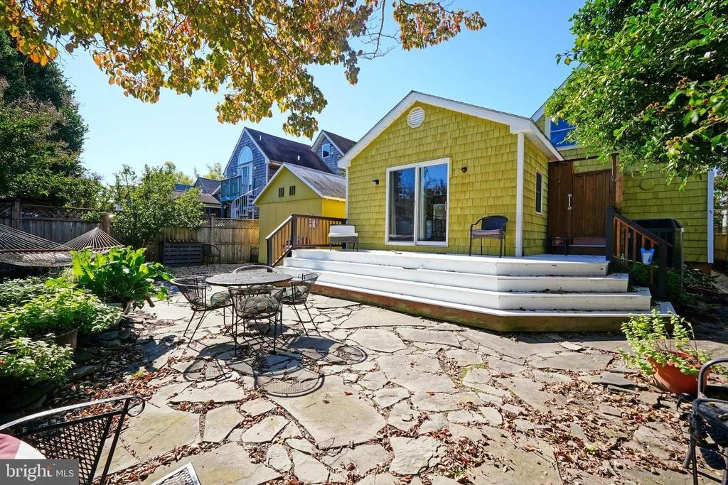 Photo of 121 FRANKLIN AVENUE
