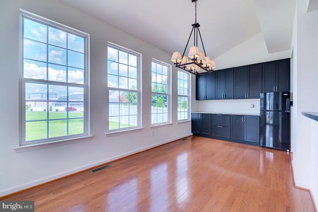 Photo of 327 CARLTON DRIVE