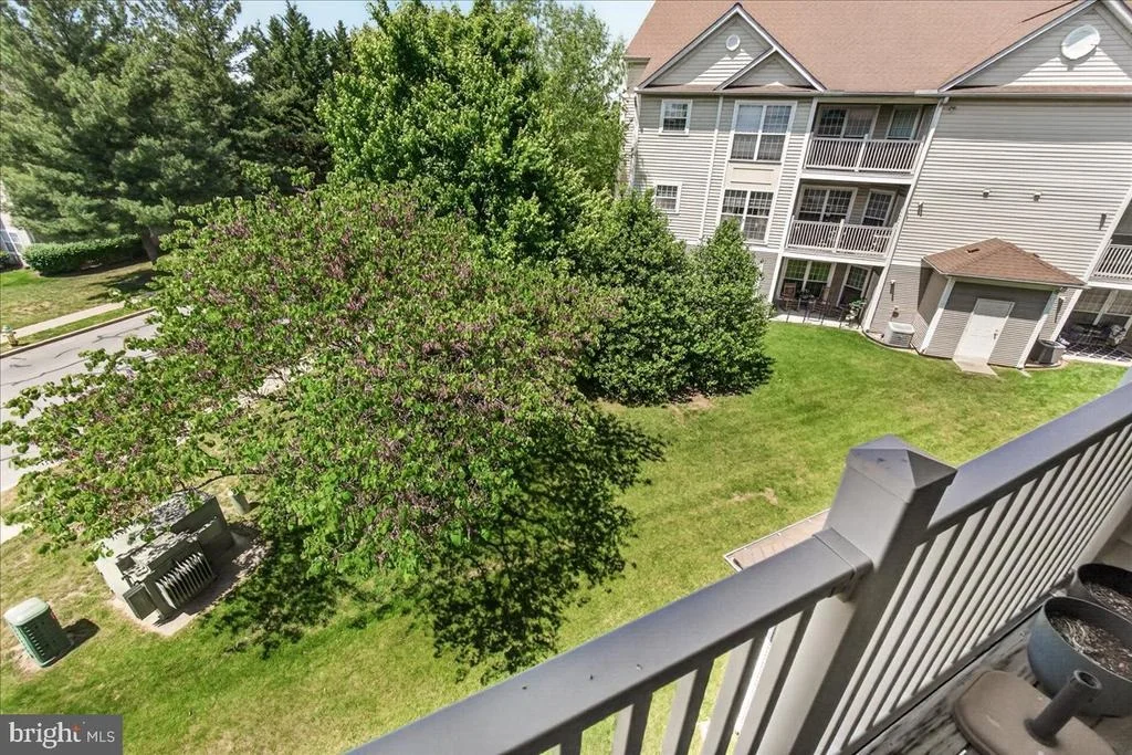 Photo of Unit 33B at 593 CAWLEY DRIVE