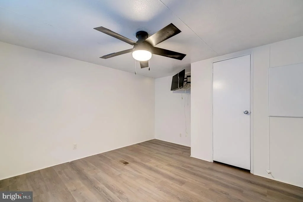 Photo of 22926 CYPRESS DRIVE