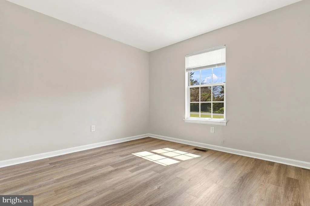 Photo of 3902 SHAKESPEARE WAY