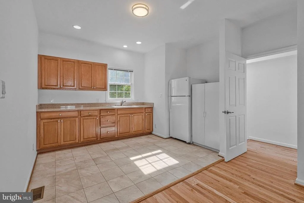 Photo of 4401 SHIRLEY GATE