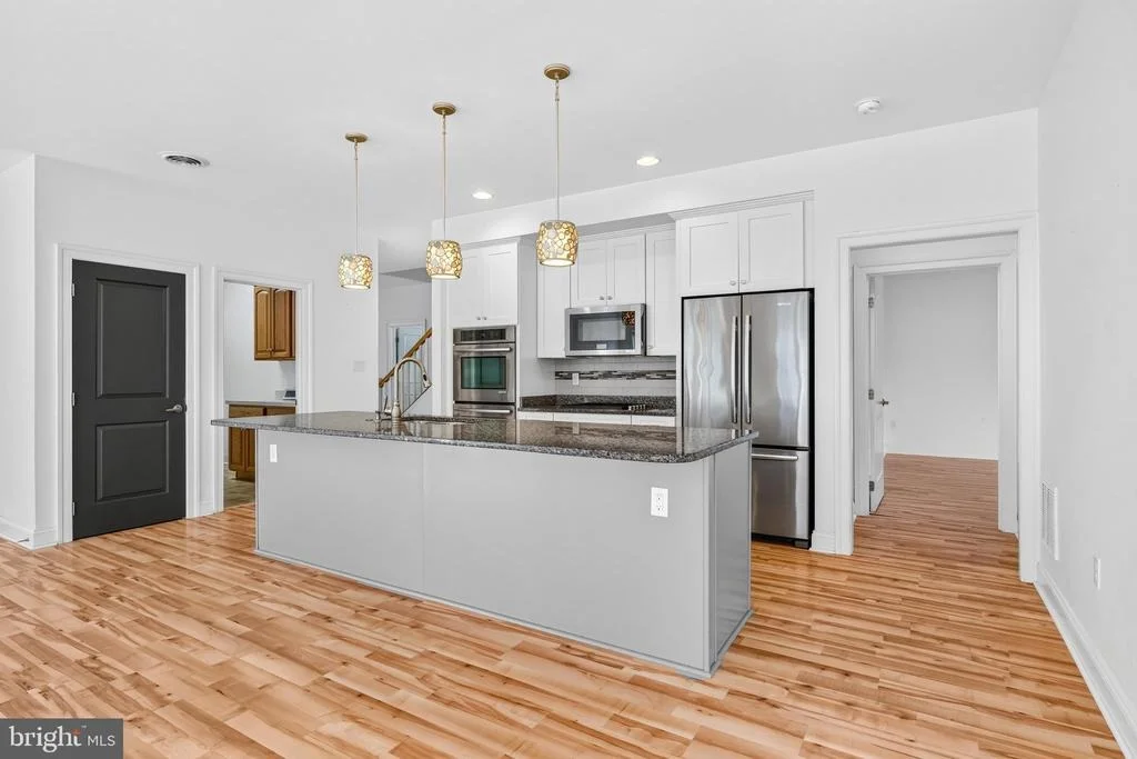 Photo of 19419 AMETHYST DRIVE
