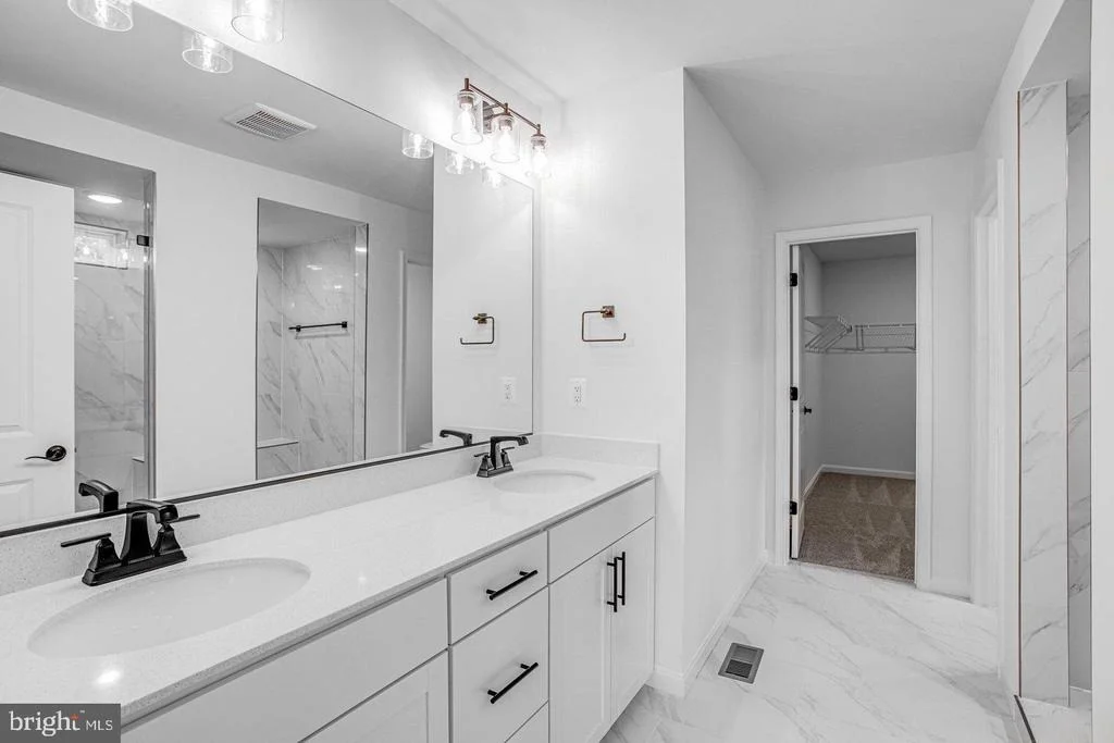 Photo of 35603 PINE NEEDLE LANE