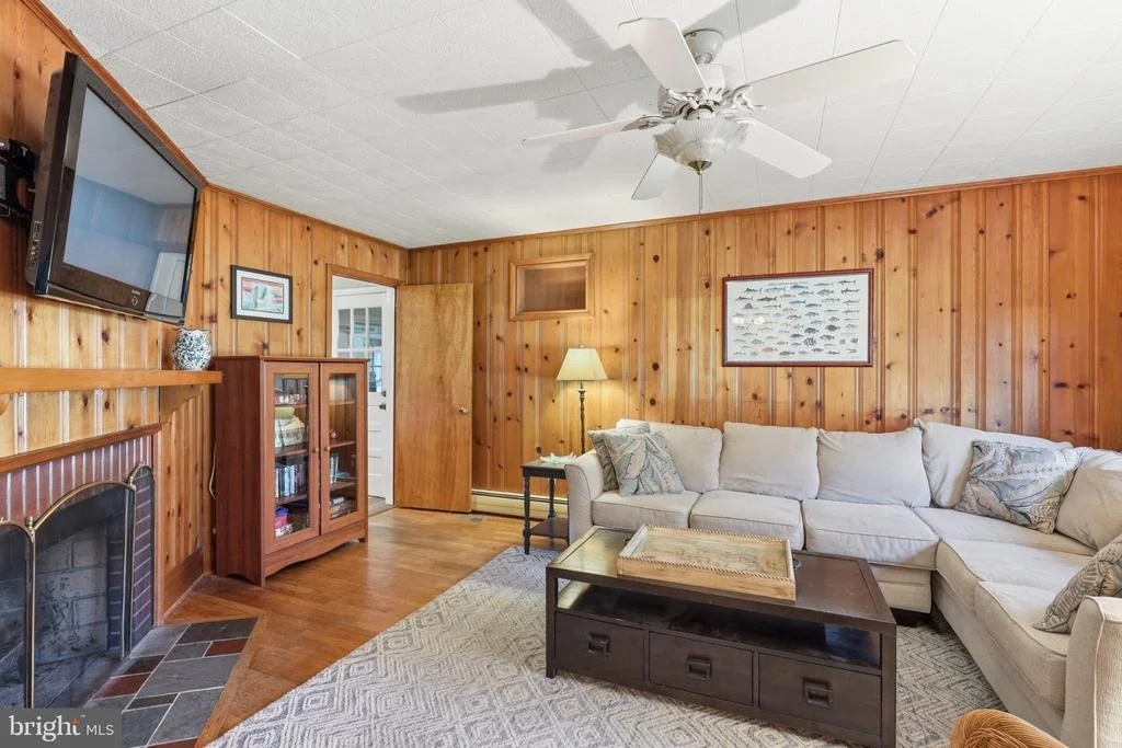 Photo of 154 S FAIRFIELD DRIVE