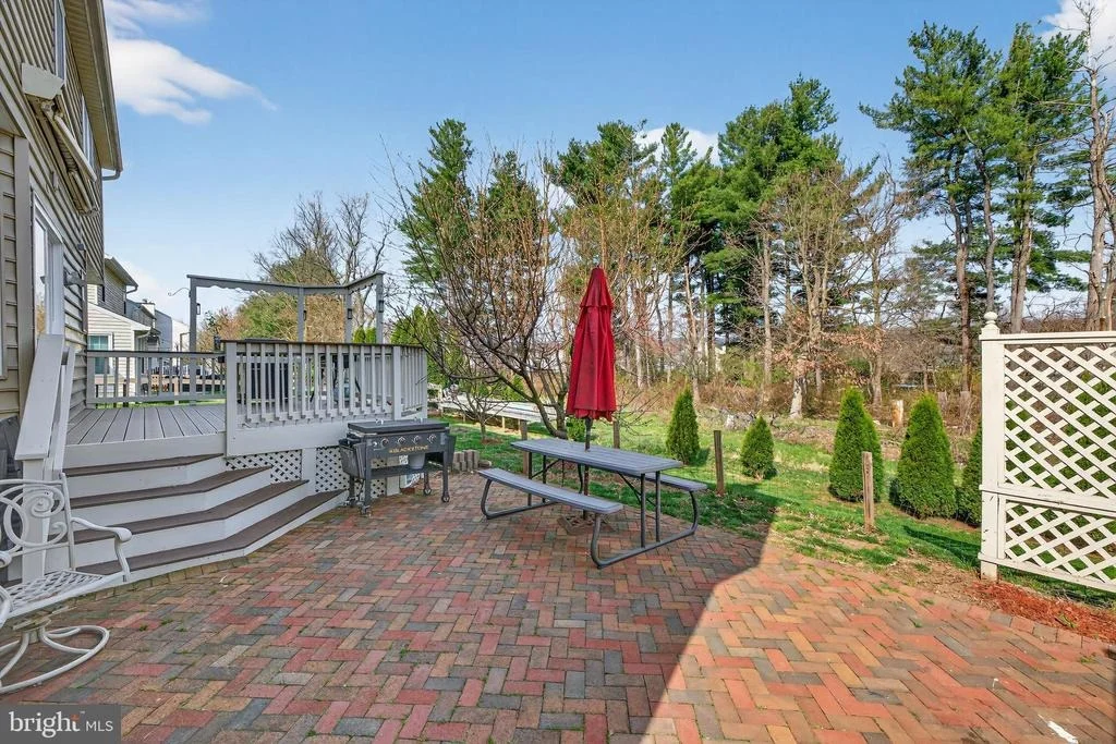 Photo of 611 HUNTING RIDGE DRIVE