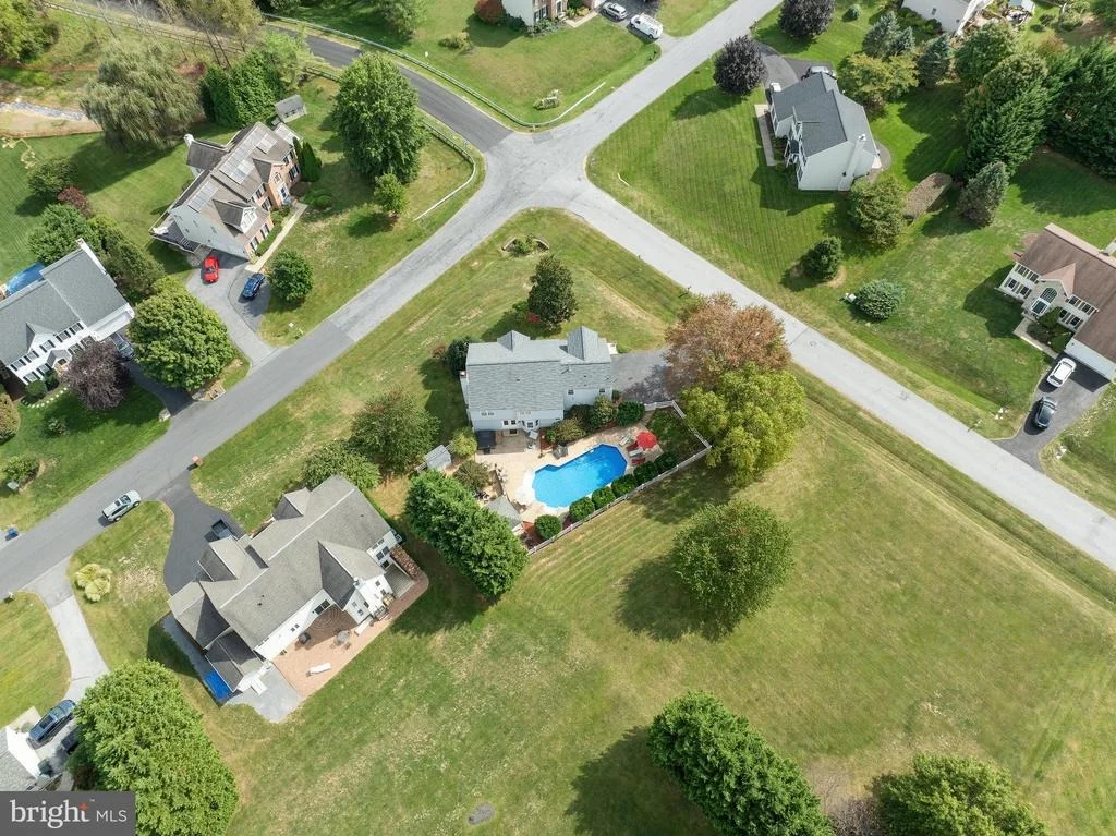 Photo of 13700 SAMHILL DRIVE