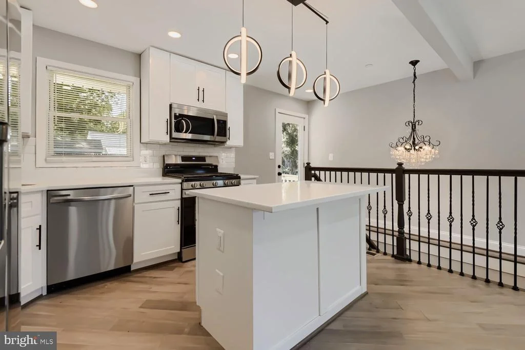 Photo of 105 ROSECREST DRIVE