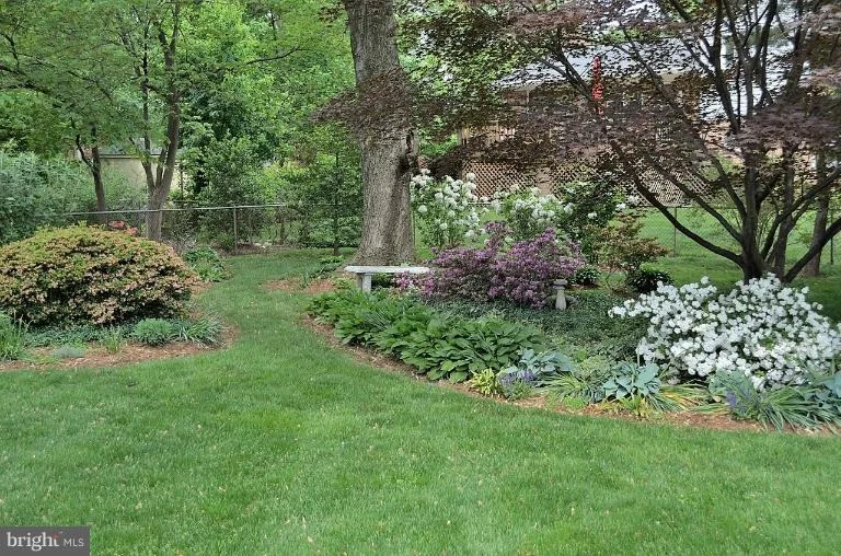Photo of 1828 SUSQUEHANNOCK DRIVE