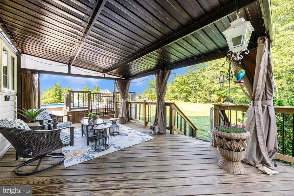 Photo of 7145 LINGANORE ROAD