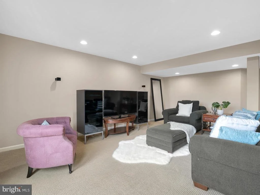 Photo of 3906 SHAWFIELD LANE