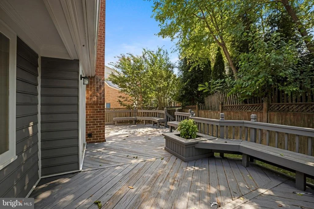 Photo of 500 MIDSUMMER DRIVE