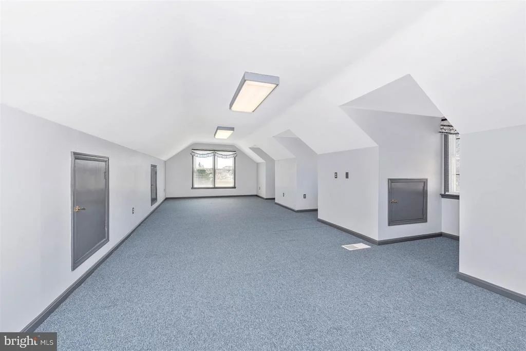 Photo of 7133 EWING COURT