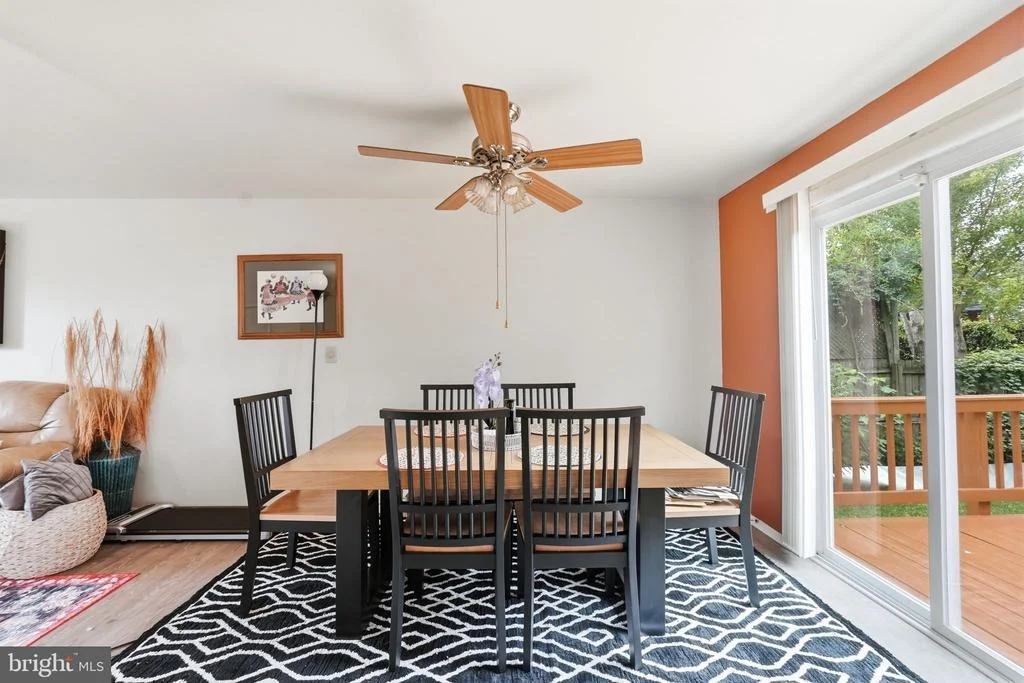 Photo of 7518 DOVER LANE