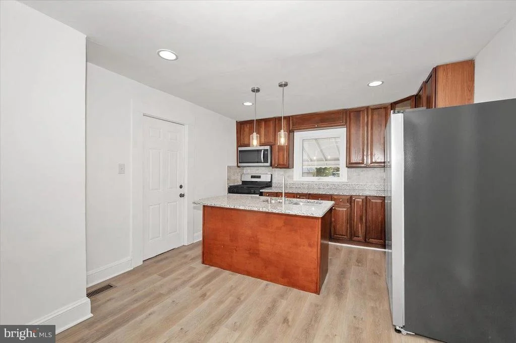 Photo of 3503 GARRISON BOULEVARD