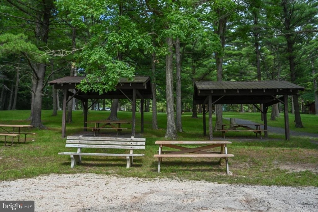 Photo of 106 LODGE CIRCLE