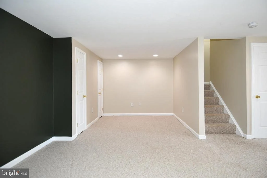 Photo of Unit 39 at 1048 WINDRUSH LANE