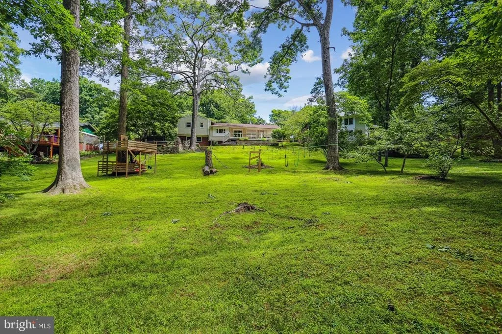 Photo of 11816 LONGDRAFT COURT