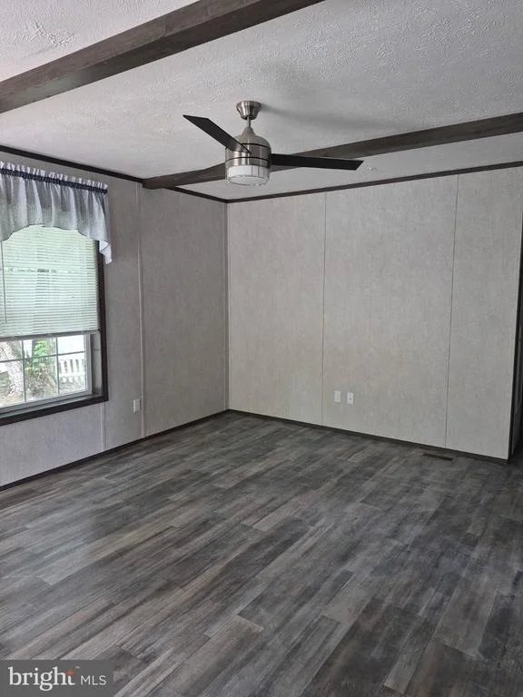 Photo of 209 ASPEN CIRCLE