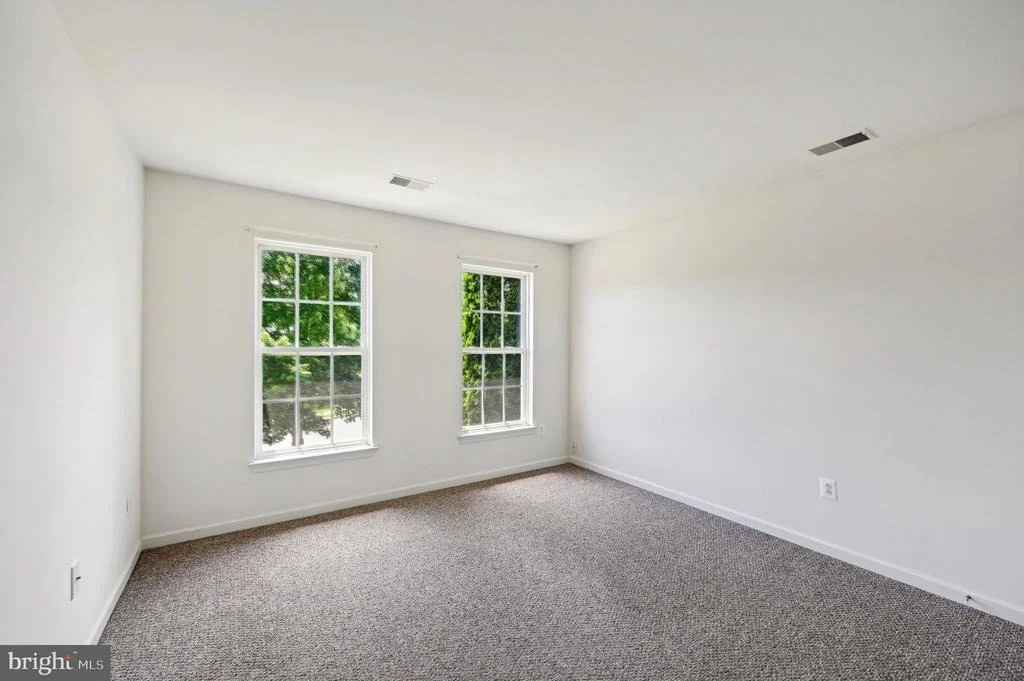 Photo of 2132 CHESTNUT LANE