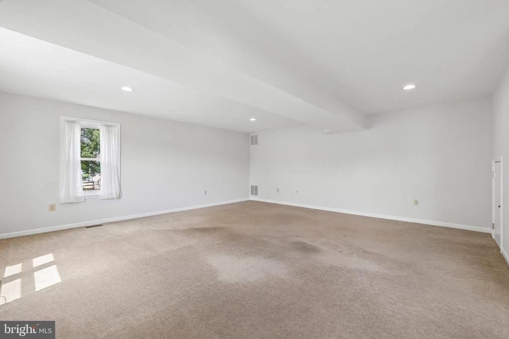 Photo of 902 CLAUSER COURT