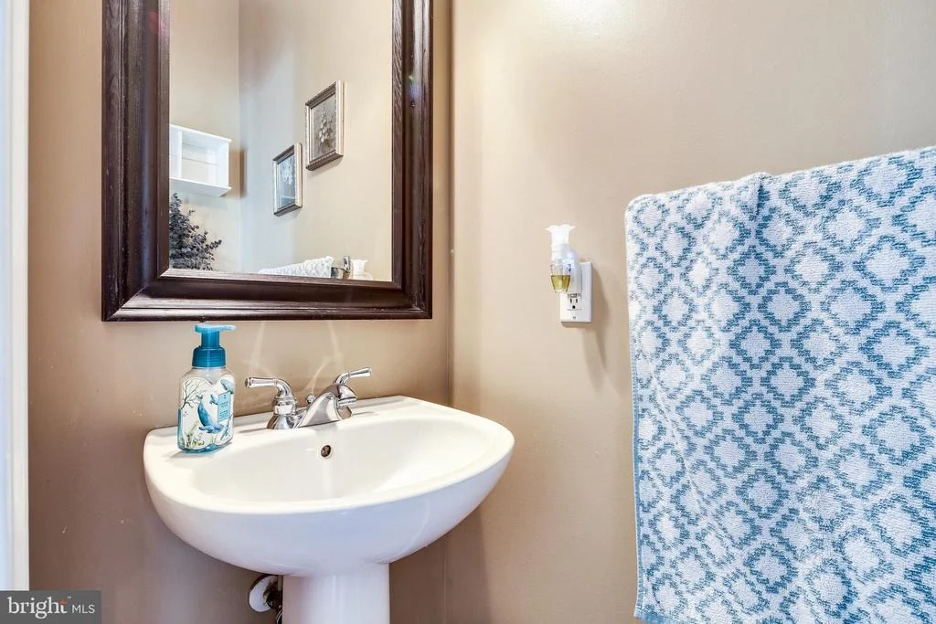 Photo of 5074 SPRINGHOUSE CIRCLE