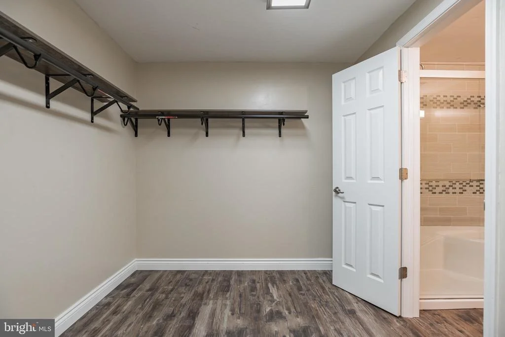 Photo of 9123 OLD BURTON CIRCLE