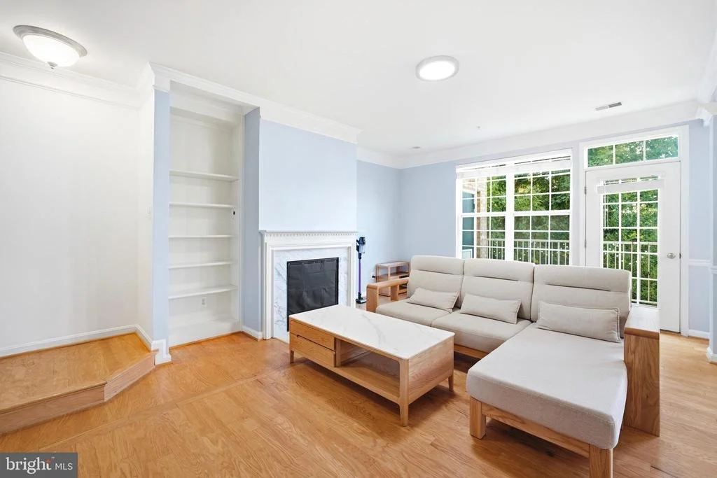Photo of Unit 310 at 2665 MANHATTAN PLACE