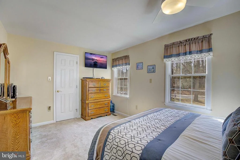 Photo of 5018 LONG BEACH ROAD