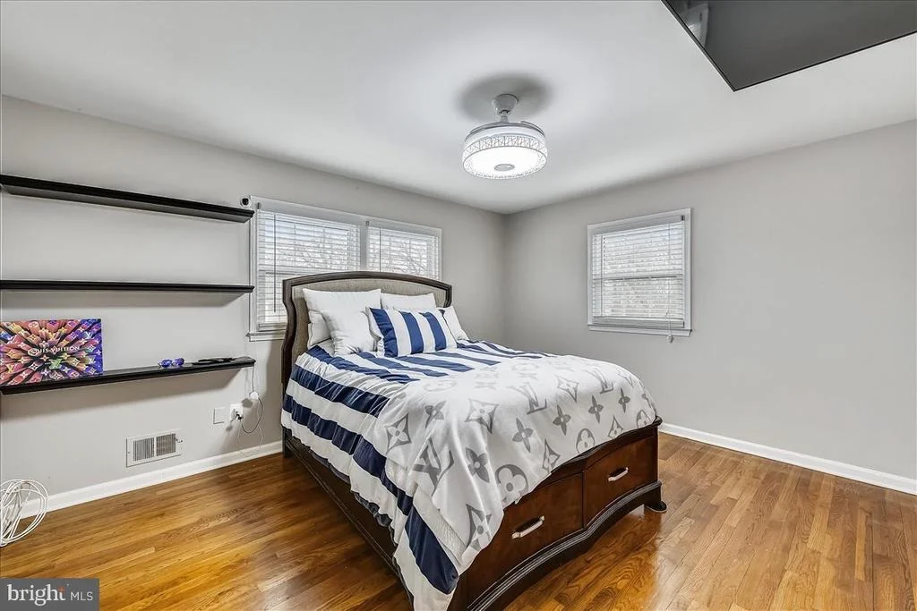 Photo of 9808 GREENVIEW LANE