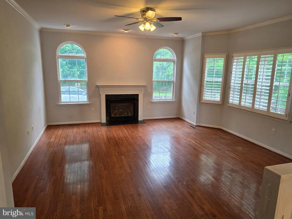 Photo of 12675 PERRYWOOD LANE