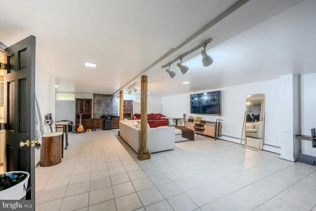 Photo of 1329 DEVILS REACH ROAD