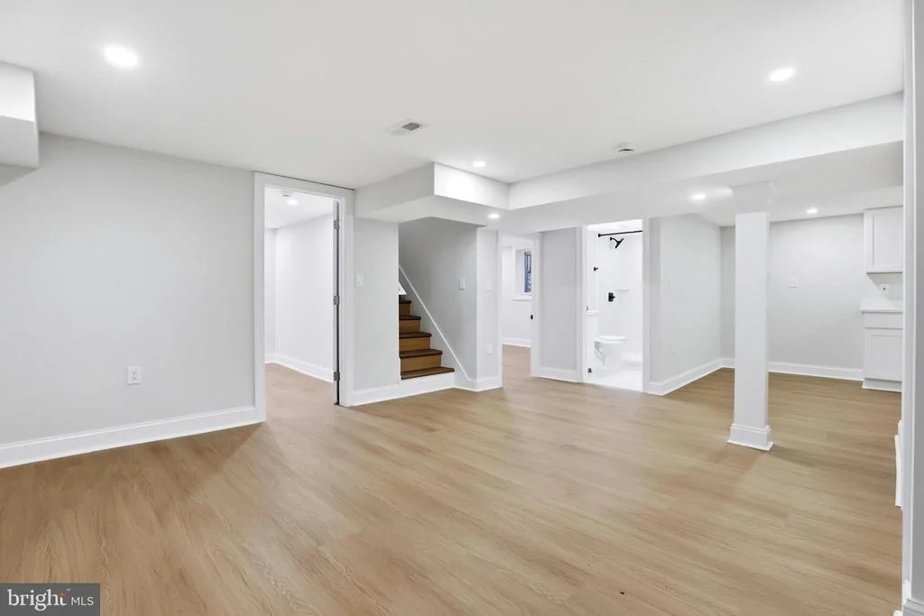 Photo of 805 LANGLEY DRIVE