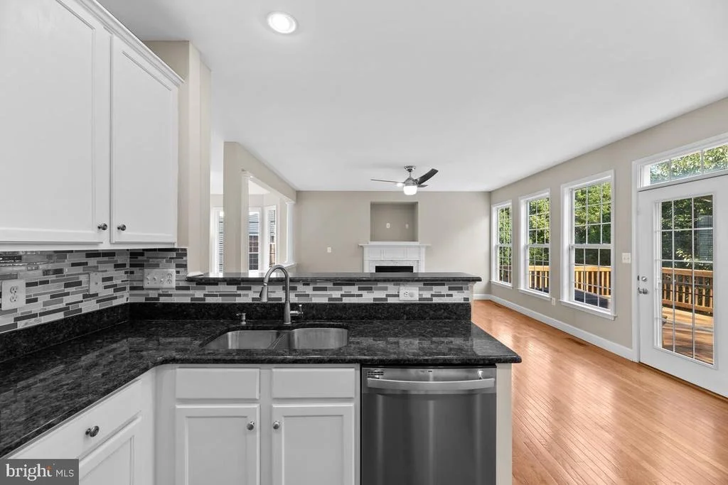 Photo of 1805 N GREENLEESE DRIVE