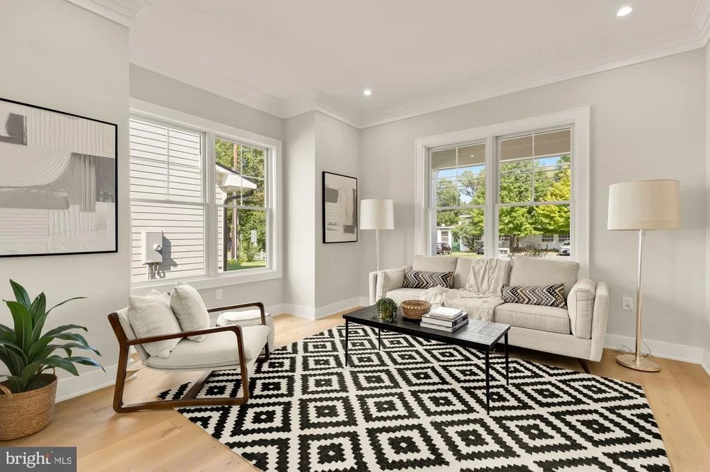 Photo of 9508 FOREST ROAD