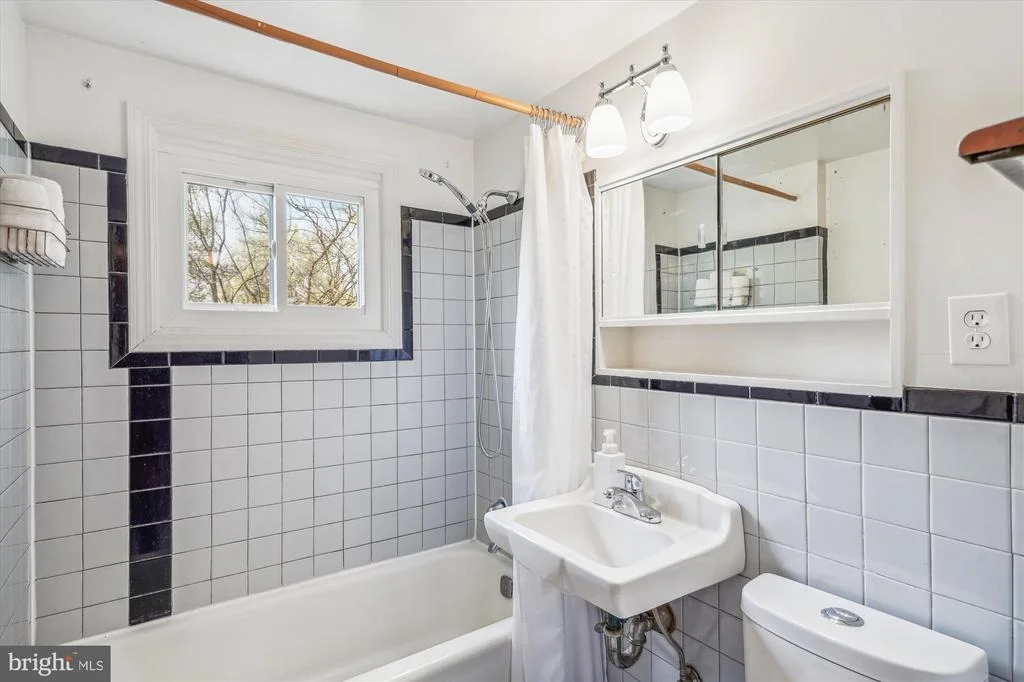 Photo of 9805 DILSTON ROAD