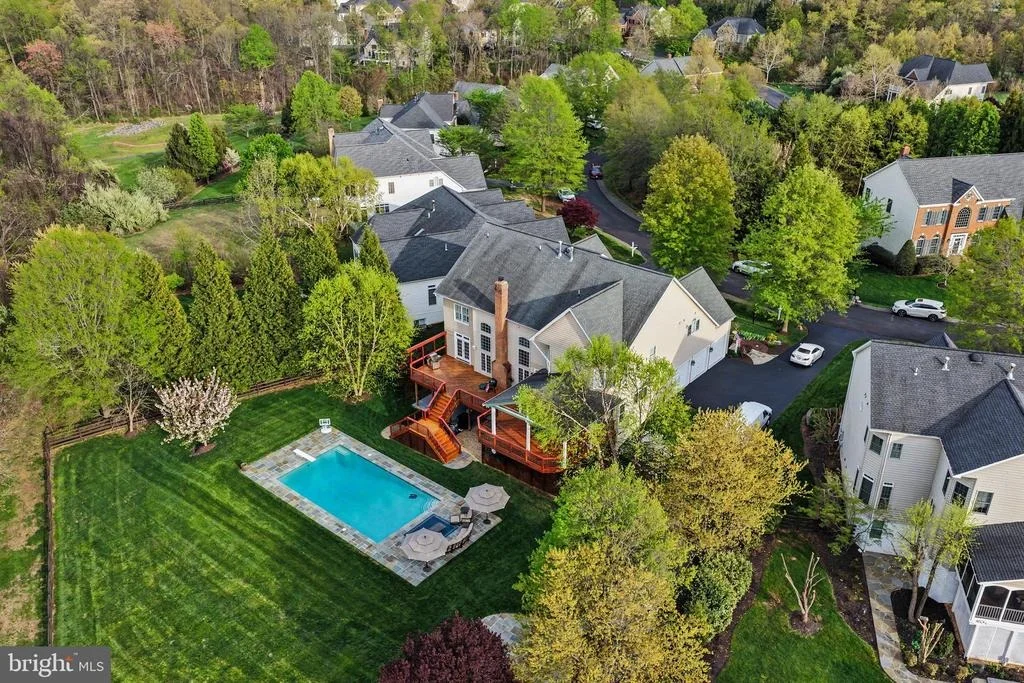 Photo of 24176 SPRING MEADOW CIRCLE