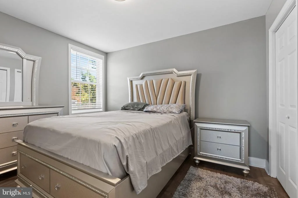 Photo of 209 W EDGEVALE ROAD