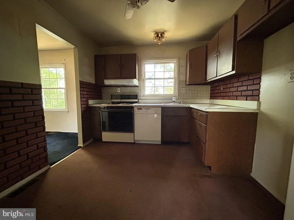 Photo of 2152 CREST CIRCLE